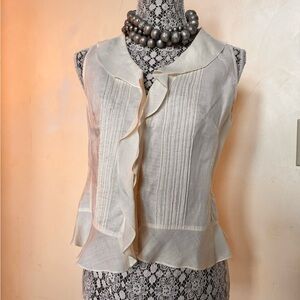 Carlisle bamboo sleeveless top    Delicate yellow